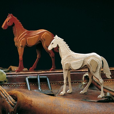 Woodline caballo joven