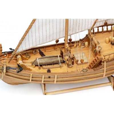 Nina Caravel 2