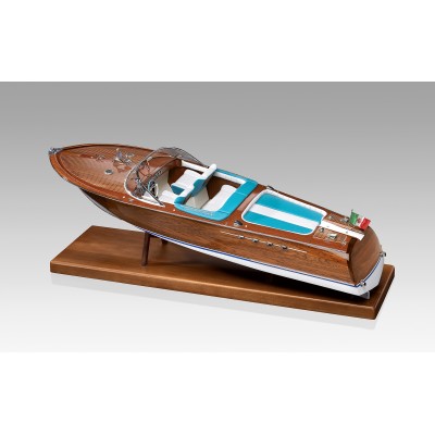 Model Amati Italian Runabout