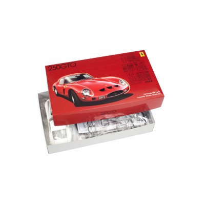 Boîte de maquettes en plastique de la Ferrari 250 GTO 2