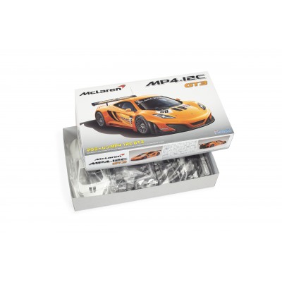 Fujimi Mclaren MP4/12C GT3 Plastikmodellbaukasten. 2