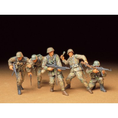 German Front-Line Infantrymen 2