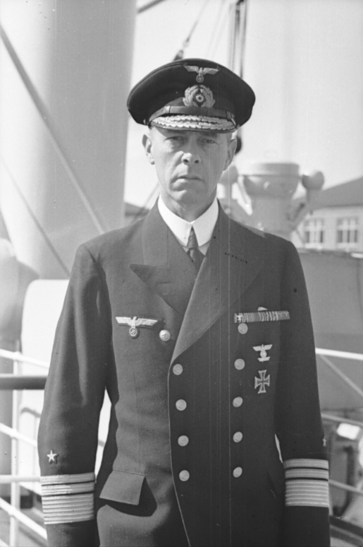 capitano Ernst Lindemann